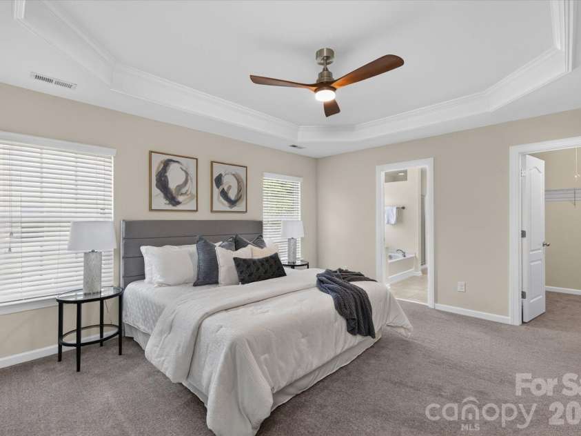5248 Allison Lane, Charlotte, NC 28277.  MLS# CAR4422907, YatesRealty ID 49741. Lovely Primary Bedroom
