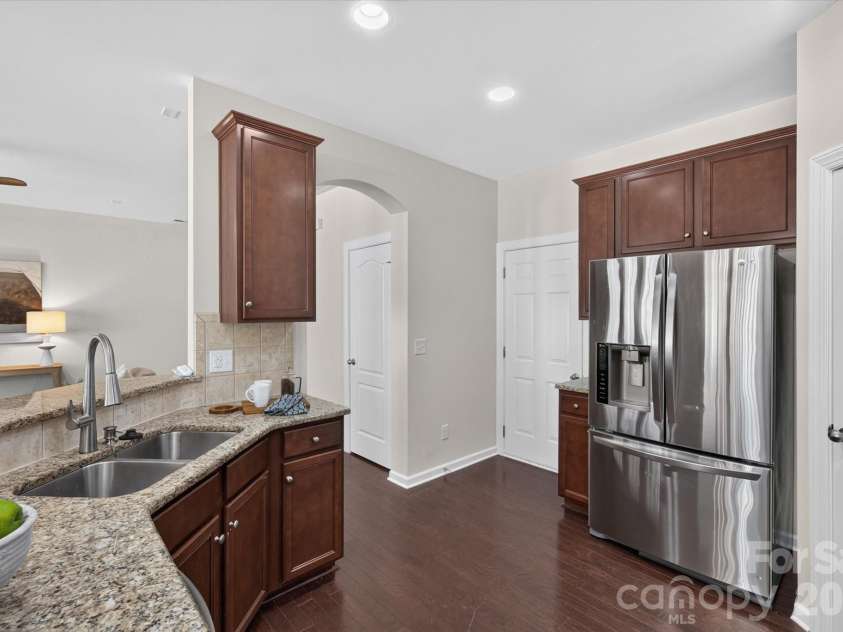 5248 Allison Lane, Charlotte, NC 28277.  MLS# CAR4422907, YatesRealty ID 49741. Refrigerator Conveys