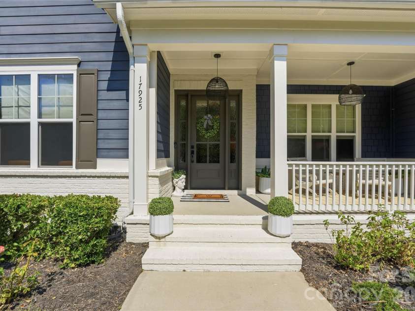 17925 Stuttgart Road, Davidson, NC 28036.  MLS# CAR4422587, YatesRealty ID 49744. 