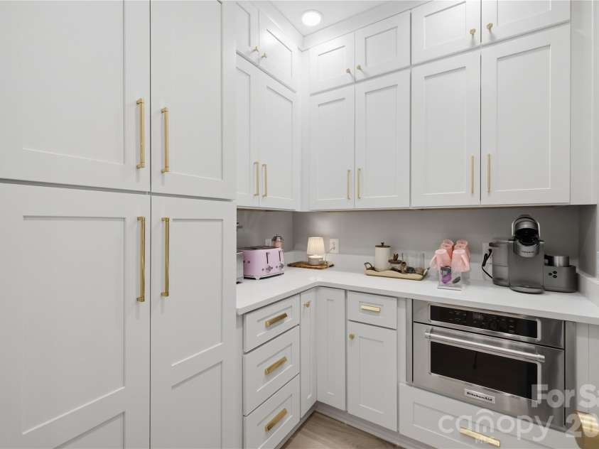 17925 Stuttgart Road, Davidson, NC 28036.  MLS# CAR4422587, YatesRealty ID 49744. 