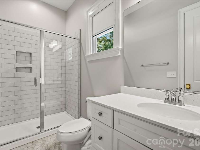 17925 Stuttgart Road, Davidson, NC 28036.  MLS# CAR4422587, YatesRealty ID 49744. 