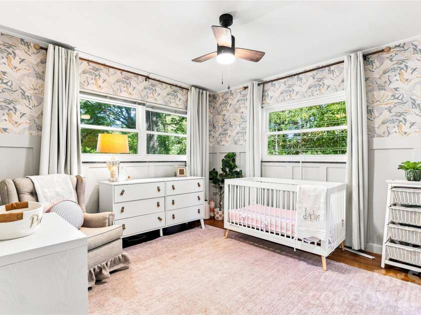 4764 Stafford Circle, Charlotte, NC 28211.  MLS# CAR4422732, YatesRealty ID 49745. 