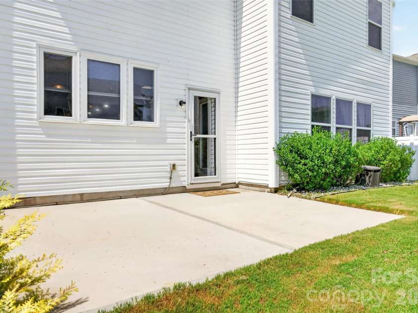 167 Sutters Mill Drive, Troutman, NC 28166.  MLS# CAR4422610, YatesRealty ID 49746. Rear Patio