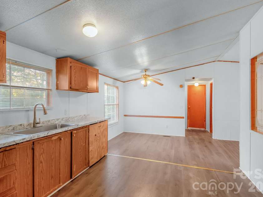 185 Coot Sistare Road, Lancaster, SC 29720.  MLS# CAR4422436, YatesRealty ID 49749. 