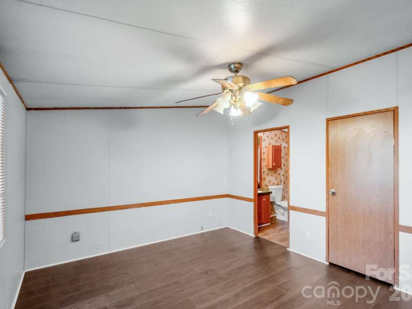 185 Coot Sistare Road, Lancaster, SC 29720.  MLS# CAR4422436, YatesRealty ID 49749. 