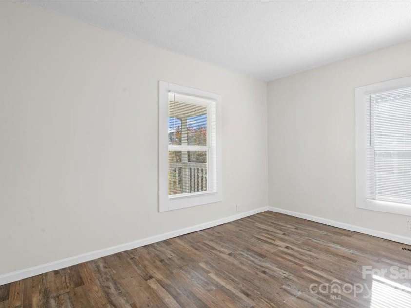 114 Glen Rae Street, Concord, NC 28025.  MLS# CAR4224343, YatesRealty ID 4975. 