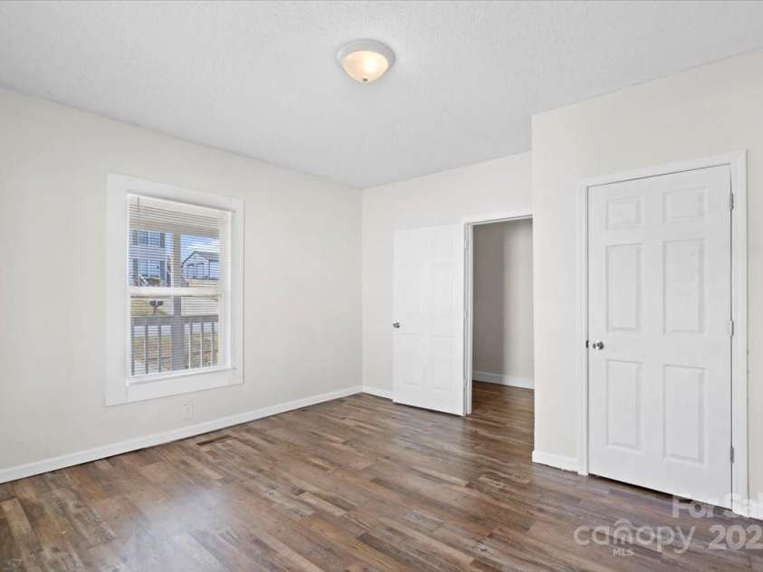 114 Glen Rae Street, Concord, NC 28025.  MLS# CAR4224343, YatesRealty ID 4975. 