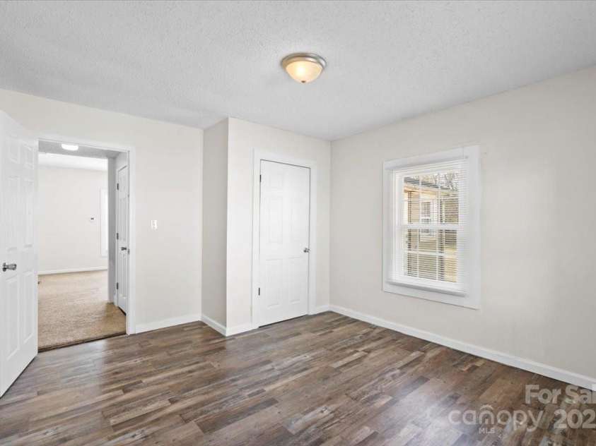 114 Glen Rae Street, Concord, NC 28025.  MLS# CAR4224343, YatesRealty ID 4975. 