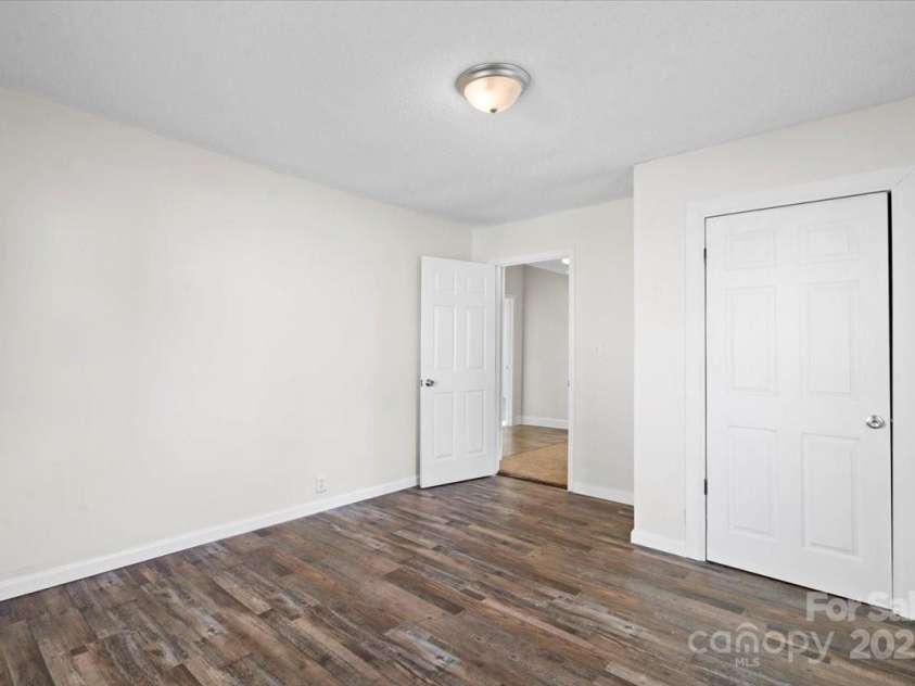 114 Glen Rae Street, Concord, NC 28025.  MLS# CAR4224343, YatesRealty ID 4975. 