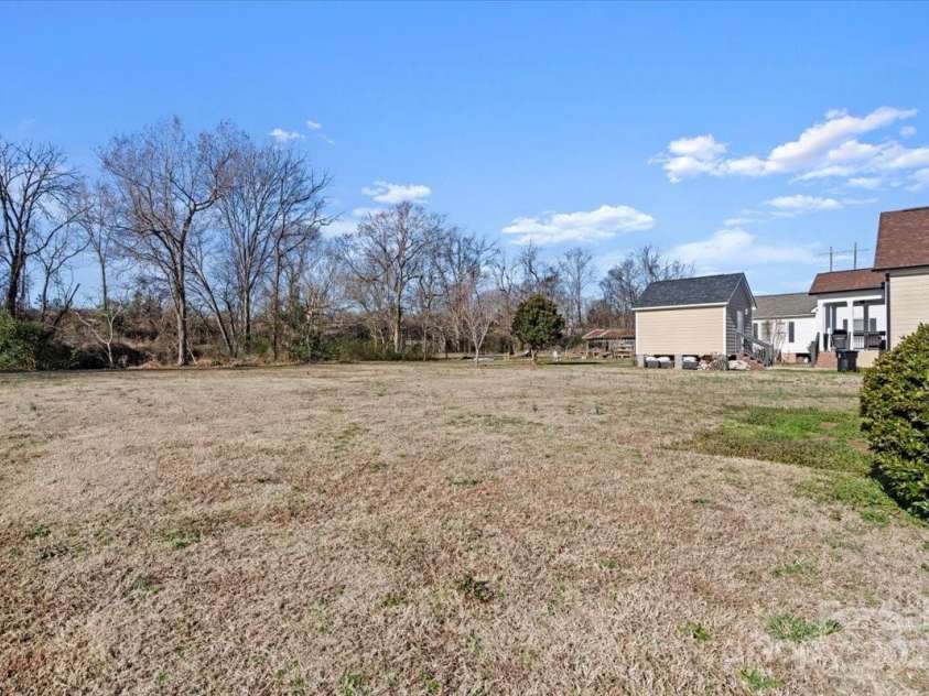 114 Glen Rae Street, Concord, NC 28025.  MLS# CAR4224343, YatesRealty ID 4975. 