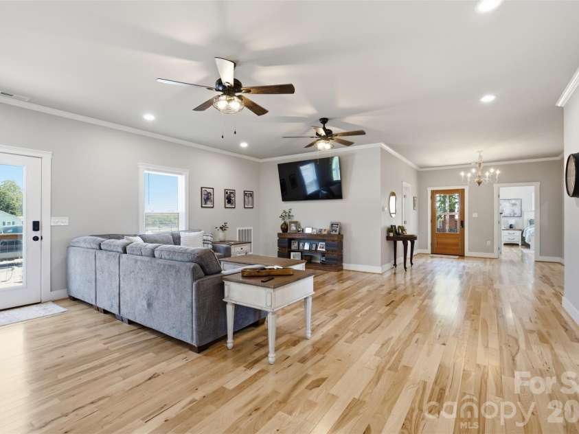 5712 Hoover Elmore Road, Vale, NC 28168.  MLS# CAR4422475, YatesRealty ID 49750. 