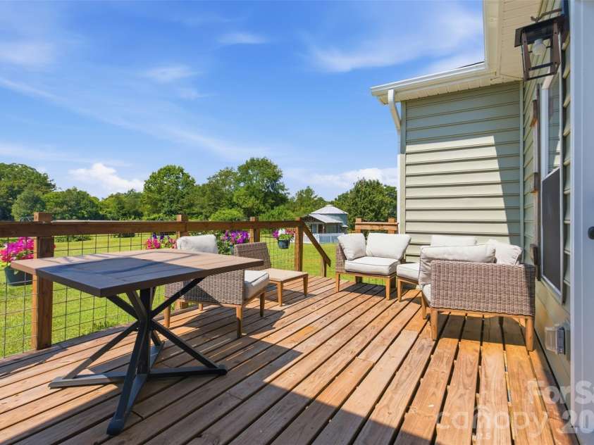 5712 Hoover Elmore Road, Vale, NC 28168.  MLS# CAR4422475, YatesRealty ID 49750. 