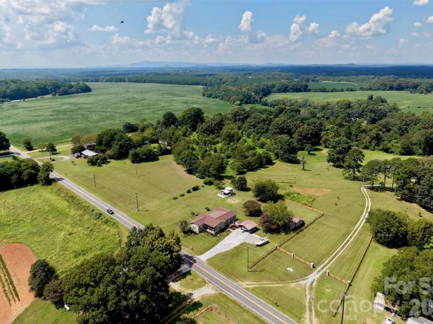 5712 Hoover Elmore Road, Vale, NC 28168.  MLS# CAR4422475, YatesRealty ID 49750. 
