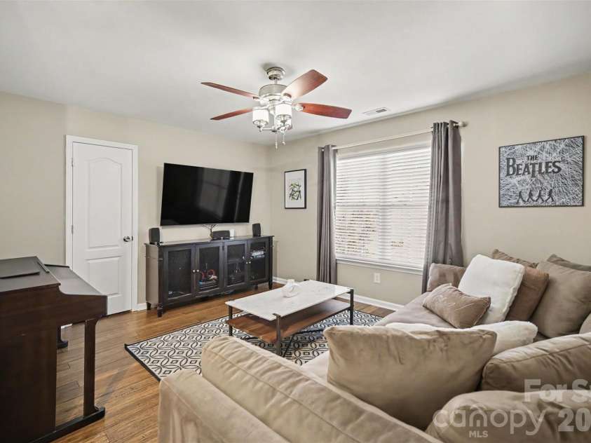 15011 Bridle Trace Lane, Pineville, NC 28134.  MLS# CAR4422263, YatesRealty ID 49752. 