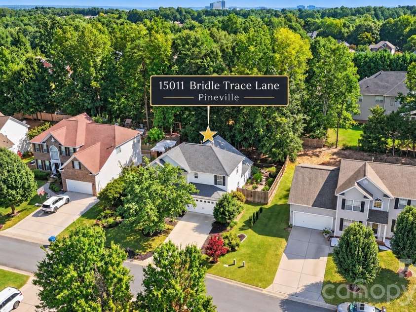 15011 Bridle Trace Lane, Pineville, NC 28134.  MLS# CAR4422263, YatesRealty ID 49752. 
