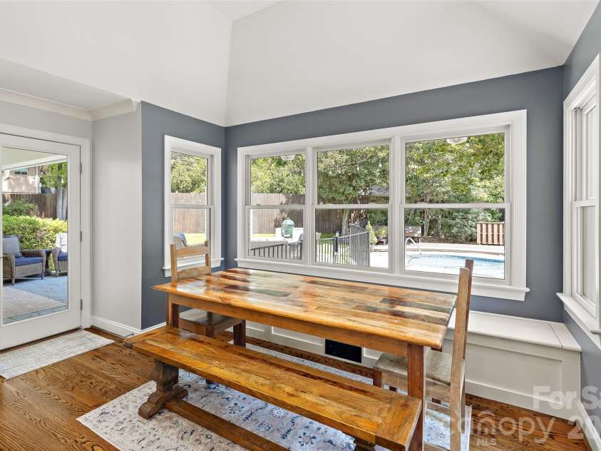 3615 Pickwick Lane, Charlotte, NC 28211.  MLS# CAR4422297, YatesRealty ID 49753. 