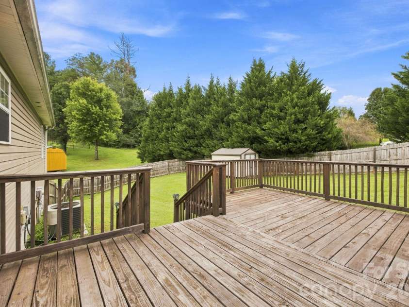 1970 Husbands Creek Road, Lenoir, NC 28645.  MLS# CAR4422289, YatesRealty ID 49754. 