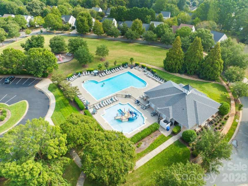 6519 Olmsford Drive, Huntersville, NC 28078.  MLS# CAR4422196, YatesRealty ID 49756. 