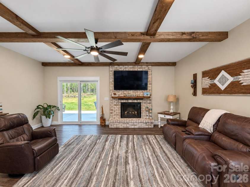 9201 Providence Road, Waxhaw, NC 28173.  MLS# CAR4422209, YatesRealty ID 49757. 