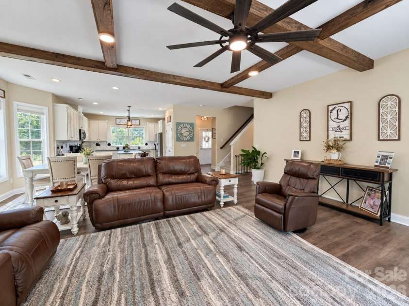 9201 Providence Road, Waxhaw, NC 28173.  MLS# CAR4422209, YatesRealty ID 49757. 