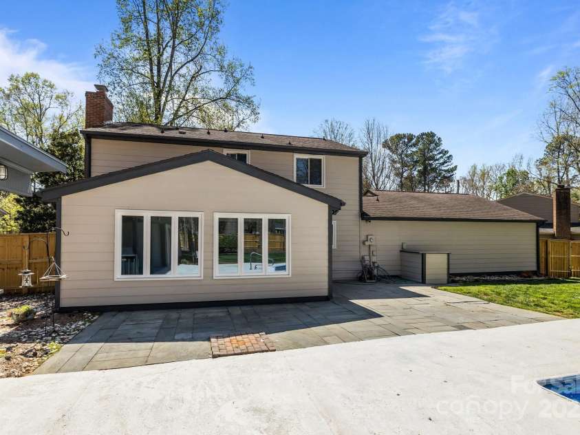 10405 Club Car Court, Mint Hill, NC 28227.  MLS# CAR4232717, YatesRealty ID 4976. 