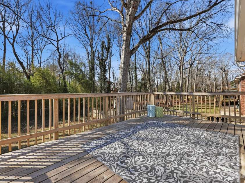 1230 18th Avenue, Hickory, NC 28601.  MLS# CAR4335635, YatesRealty ID 4976. 