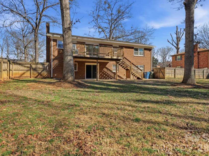 1230 18th Avenue, Hickory, NC 28601.  MLS# CAR4335635, YatesRealty ID 4976. 
