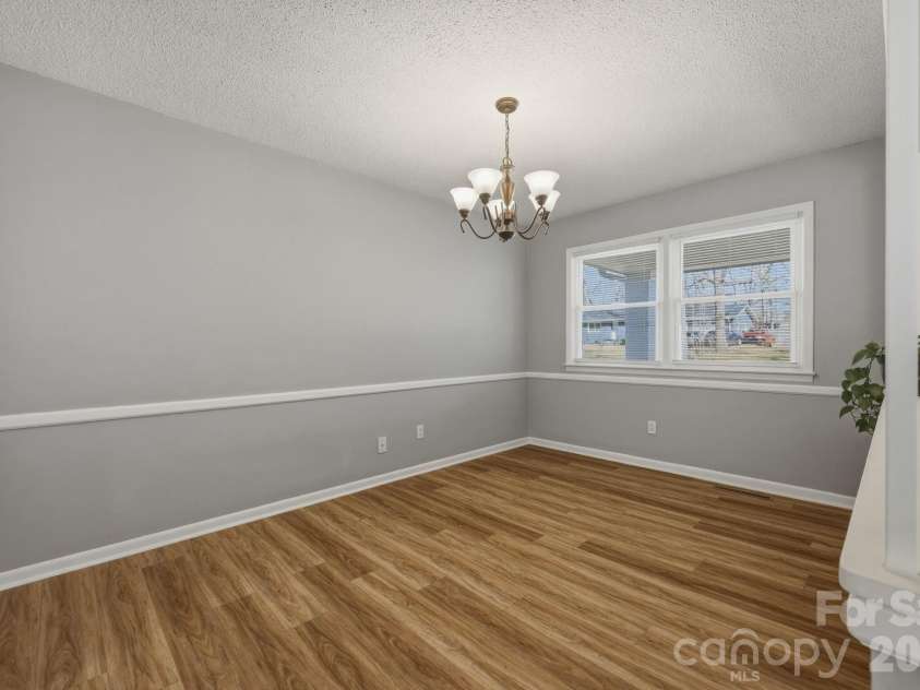 1230 18th Avenue, Hickory, NC 28601.  MLS# CAR4335635, YatesRealty ID 4976. Dining Room