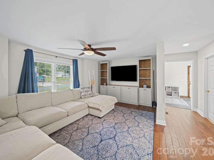 708 Paint Circle, Oakboro, NC 28129.  MLS# CAR4422036, YatesRealty ID 49760. 