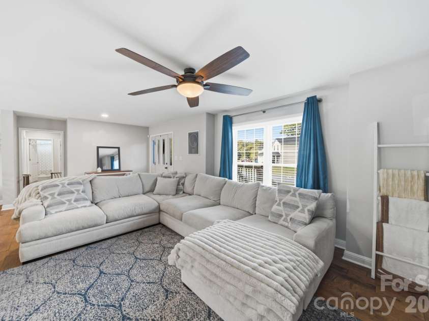 708 Paint Circle, Oakboro, NC 28129.  MLS# CAR4422036, YatesRealty ID 49760. 
