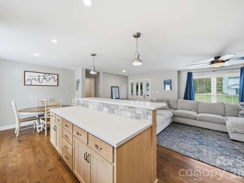 708 Paint Circle, Oakboro, NC 28129.  MLS# CAR4422036, YatesRealty ID 49760. 