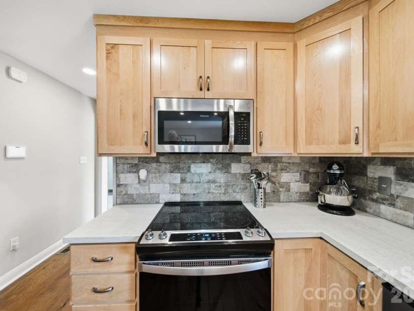 708 Paint Circle, Oakboro, NC 28129.  MLS# CAR4422036, YatesRealty ID 49760. 