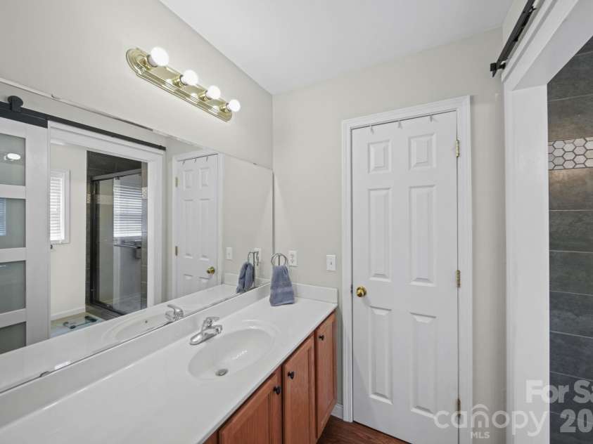 708 Paint Circle, Oakboro, NC 28129.  MLS# CAR4422036, YatesRealty ID 49760. 