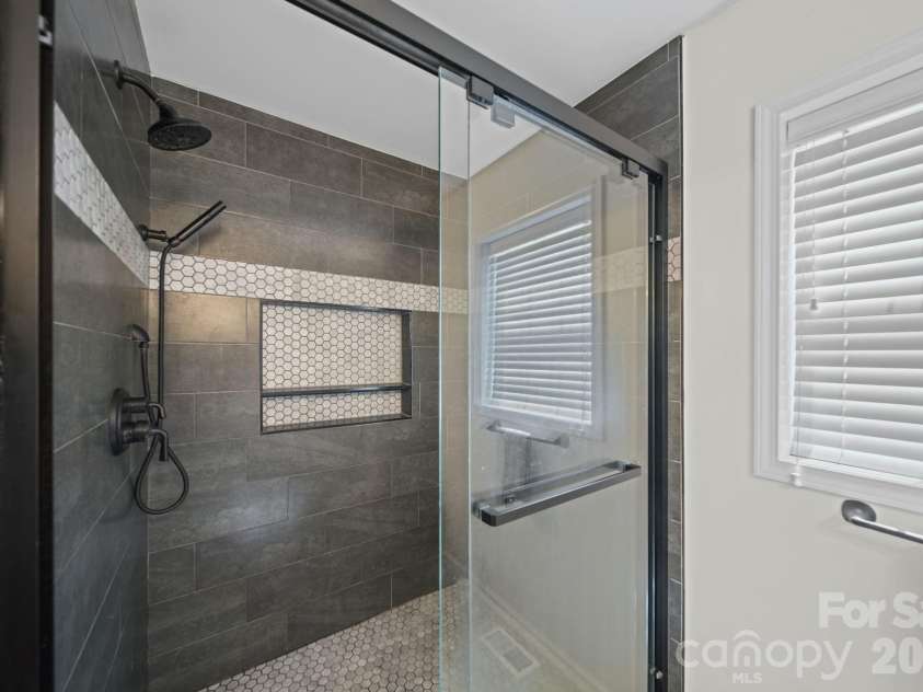 708 Paint Circle, Oakboro, NC 28129.  MLS# CAR4422036, YatesRealty ID 49760. 
