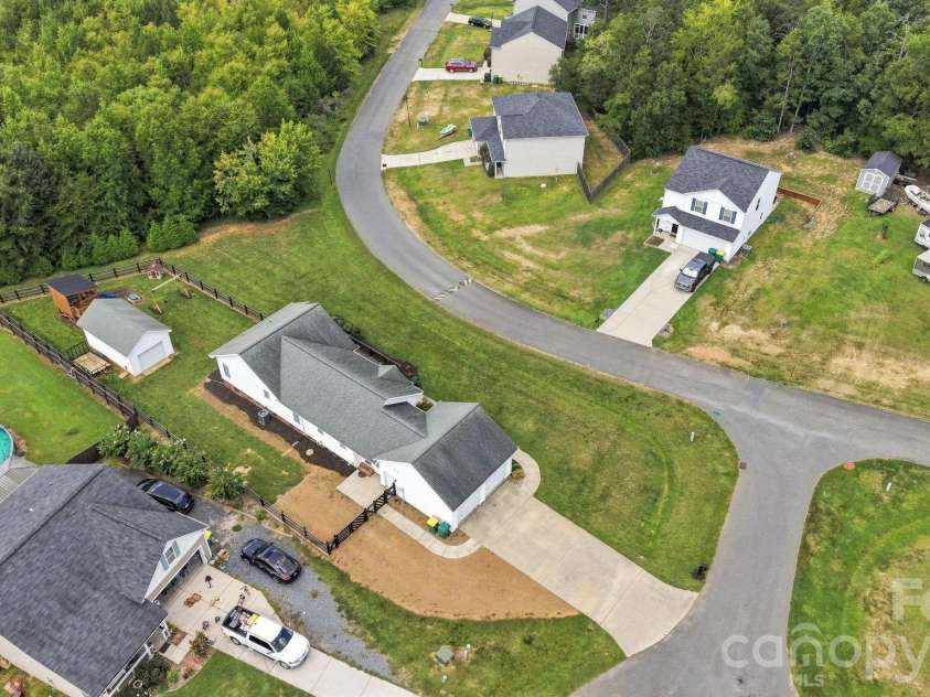 708 Paint Circle, Oakboro, NC 28129.  MLS# CAR4422036, YatesRealty ID 49760. 