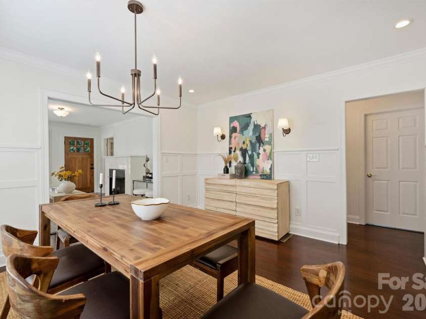 1518 Pecan Avenue, Charlotte, NC 28205.  MLS# CAR4422072, YatesRealty ID 49761. 