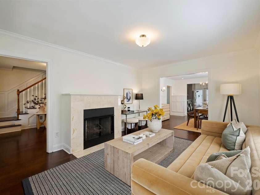 1518 Pecan Avenue, Charlotte, NC 28205.  MLS# CAR4422072, YatesRealty ID 49761. 