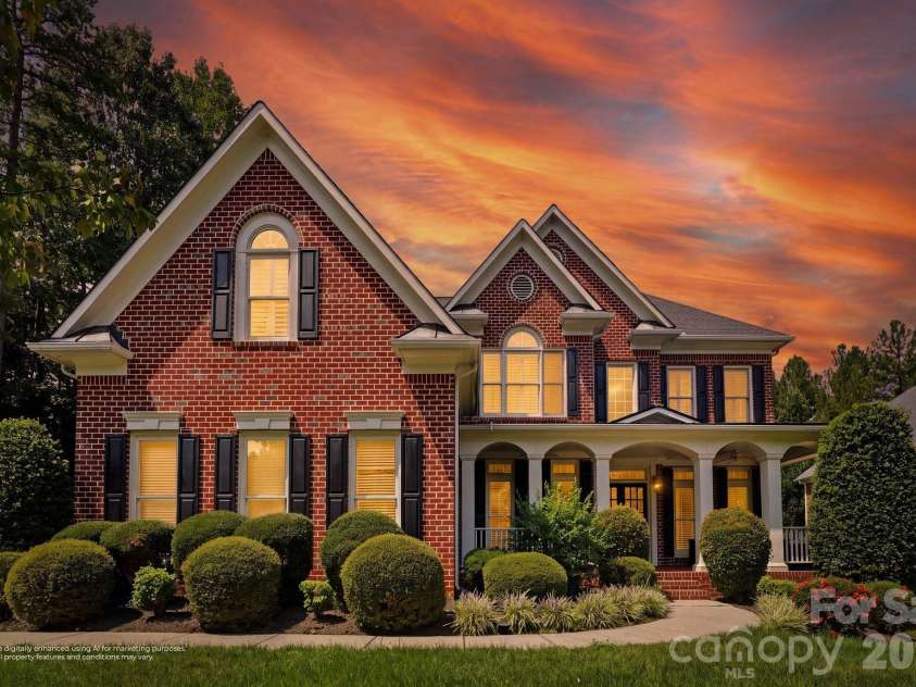 1105 Doverstone Court, Matthews, NC 28104.  MLS# CAR4421819, YatesRealty ID 49763. 