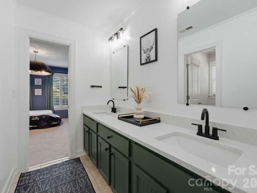 1105 Doverstone Court, Matthews, NC 28104.  MLS# CAR4421819, YatesRealty ID 49763. 