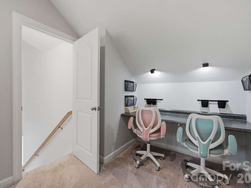 1105 Doverstone Court, Matthews, NC 28104.  MLS# CAR4421819, YatesRealty ID 49763. 
