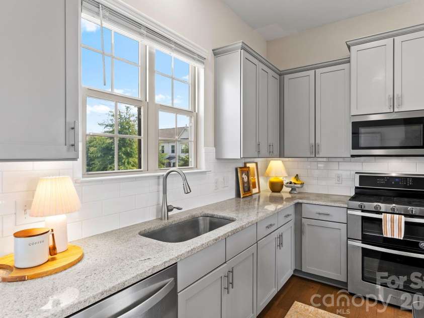 1115 Whitby Moore Street, Charlotte, NC 28273.  MLS# CAR4421828, YatesRealty ID 49765. 