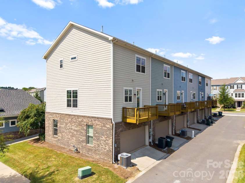 1115 Whitby Moore Street, Charlotte, NC 28273.  MLS# CAR4421828, YatesRealty ID 49765. 