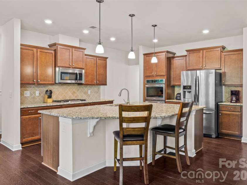640 Maple Hill Drive, Fort Mill, SC 29715.  MLS# CAR4421369, YatesRealty ID 49776. 