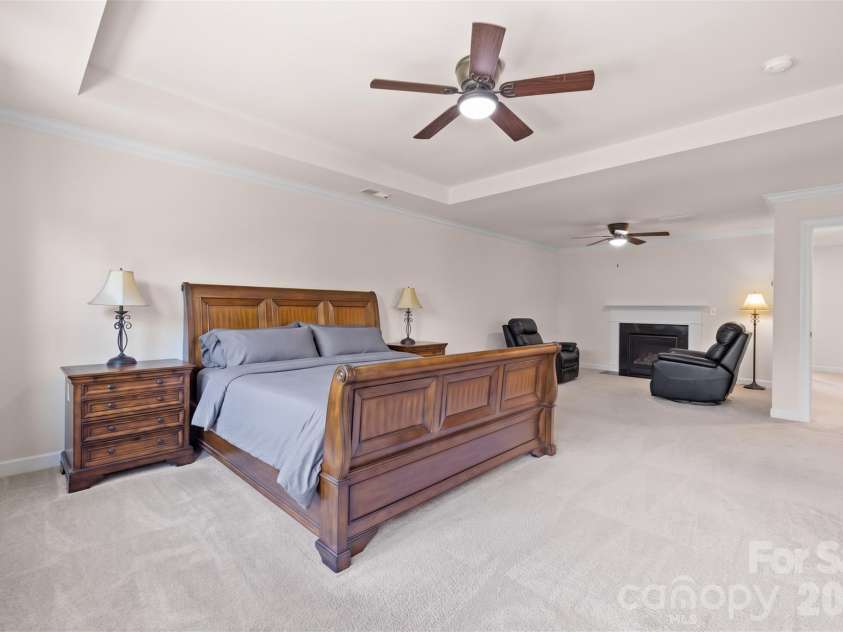 640 Maple Hill Drive, Fort Mill, SC 29715.  MLS# CAR4421369, YatesRealty ID 49776. 