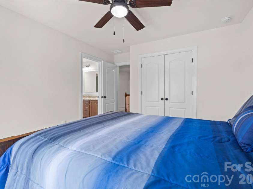 640 Maple Hill Drive, Fort Mill, SC 29715.  MLS# CAR4421369, YatesRealty ID 49776. 