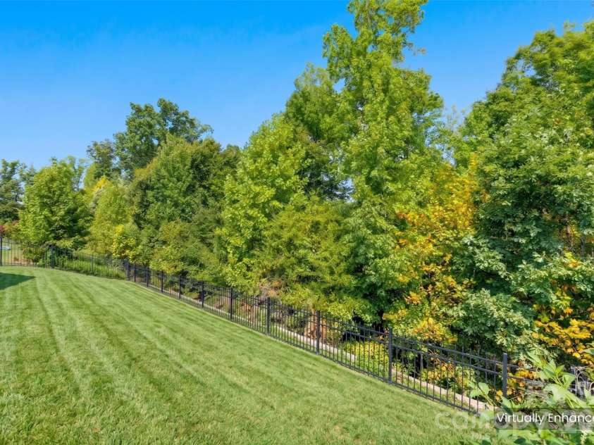 640 Maple Hill Drive, Fort Mill, SC 29715.  MLS# CAR4421369, YatesRealty ID 49776. 