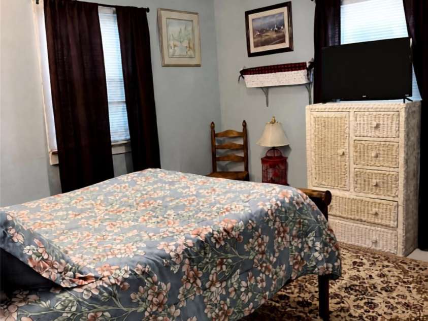 816 Skyland Street, Kannapolis, NC 28083.  MLS# CAR4421097, YatesRealty ID 49777. Bedroom
