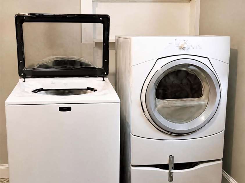 816 Skyland Street, Kannapolis, NC 28083.  MLS# CAR4421097, YatesRealty ID 49777. Laundry