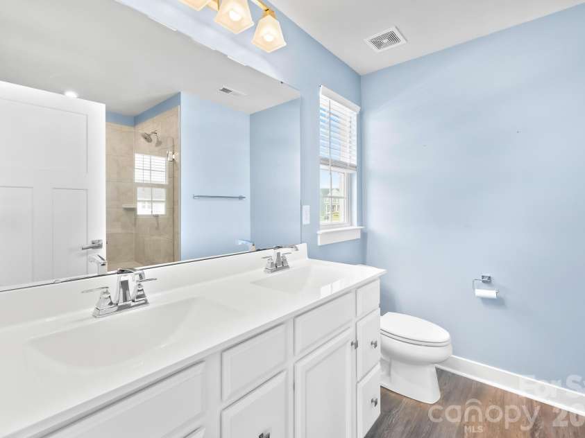 1860 Tacoma Way, Denver, NC 28037.  MLS# CAR4356328, YatesRealty ID 4978. 