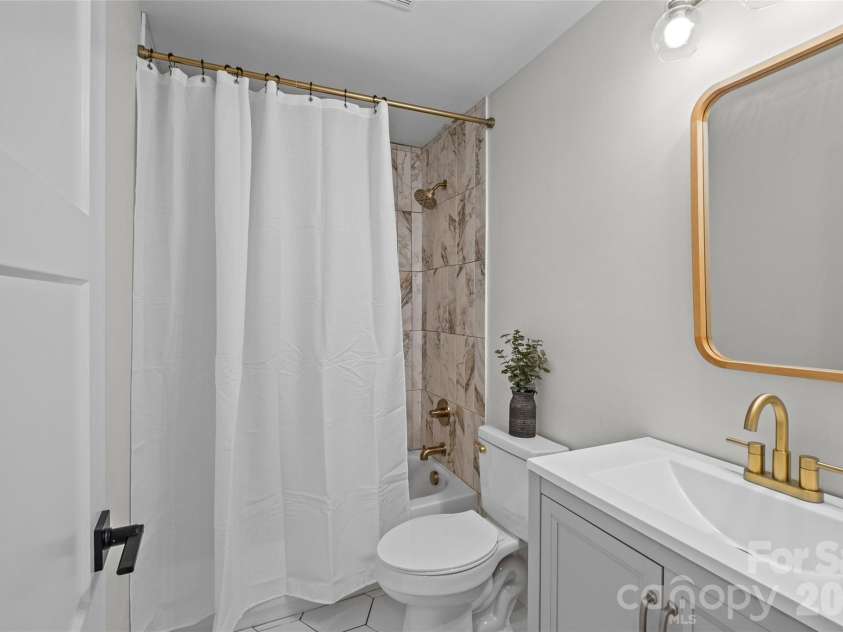 691 Gibson Drive, Concord, NC 28025.  MLS# CAR4420876, YatesRealty ID 49781. 